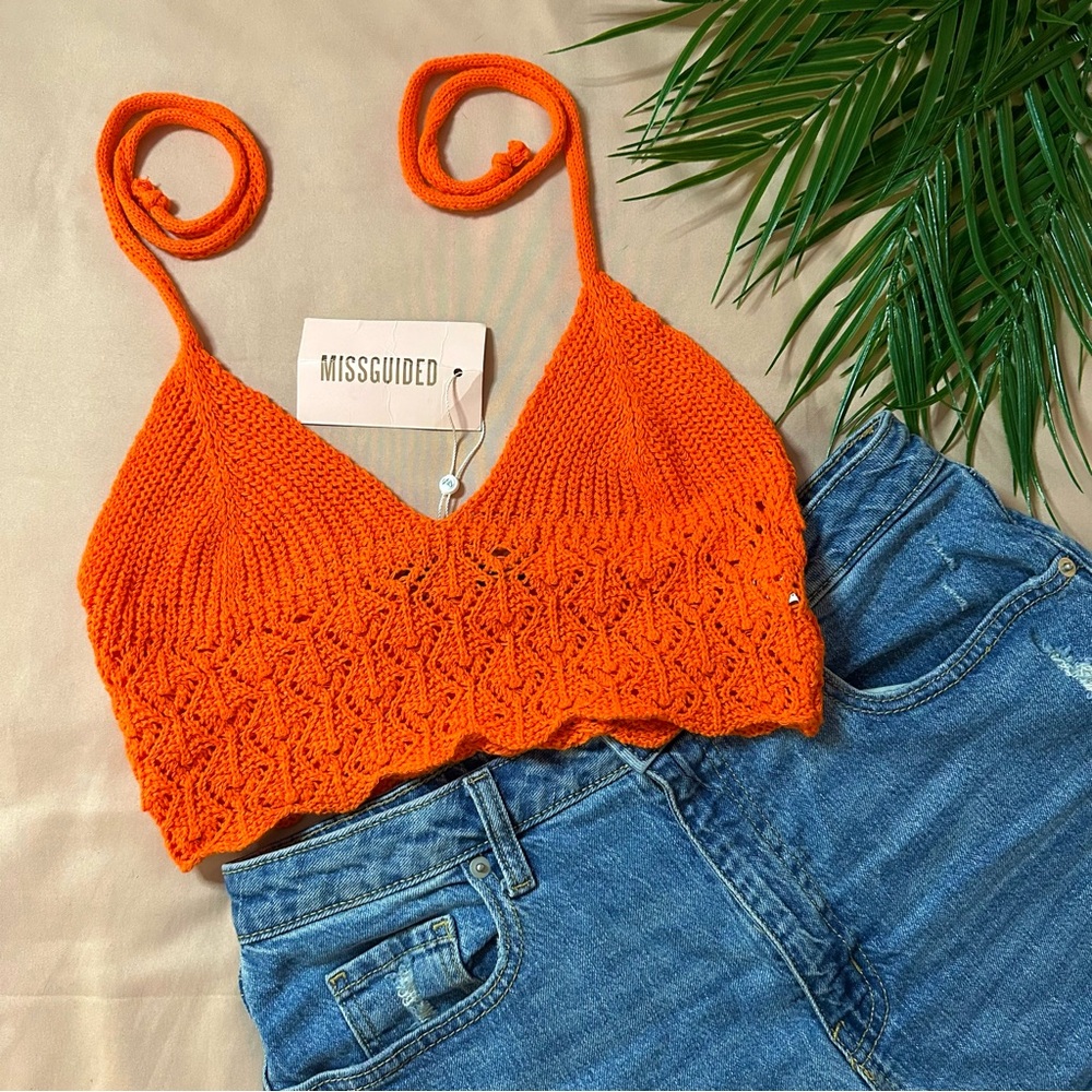 MISSGUIDED Orange Crochet Halter Crop Top NWT🍊🌿